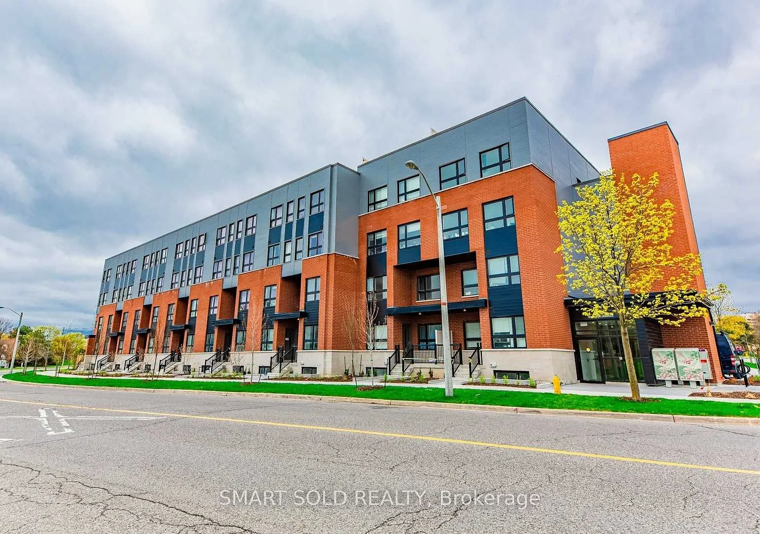 2 bed, $2,550 — Photo 1