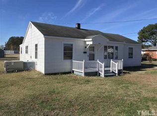 900 S Sampson Ave, Dunn, NC 28334