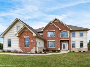 8407 Trevino Way, Crystal Lake, IL 60014