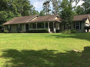 292 River Chase Dr, Bainbridge, GA 39819