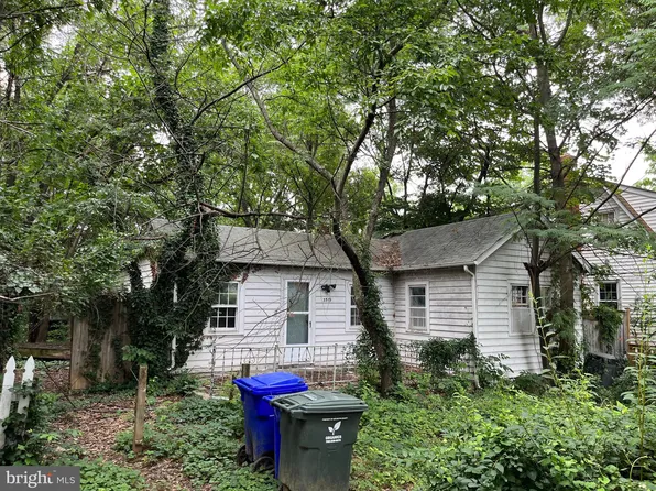 3519 17th St S, Arlington, VA 22204