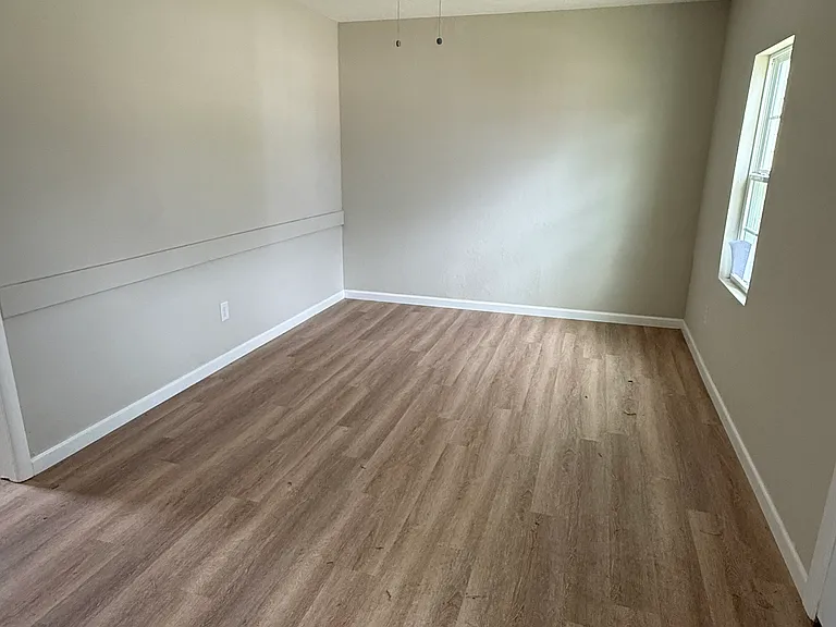 2011 NW Hoover Ave #2009-2 — Photo 2