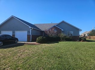 416 Heather St, Burlington, KS 66839