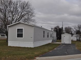 W7051 Challenger Dr, Fond Du Lac, WI 54937