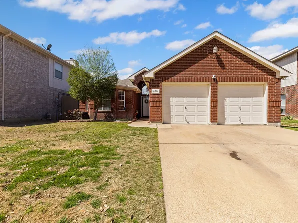 1811 Creekpark Trl, Arlington, TX 76018