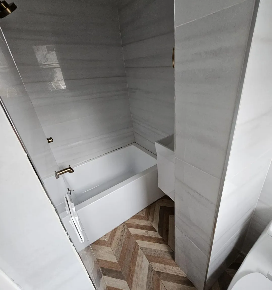 3 bed, 1350 sqft, $2,695 — Photo 4