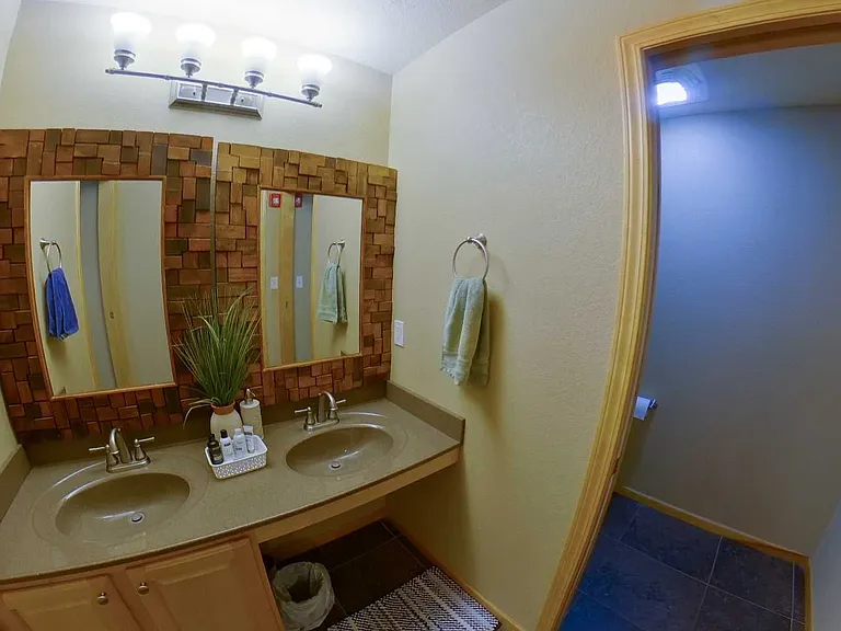 916 Bluemont Ave — Photo 12