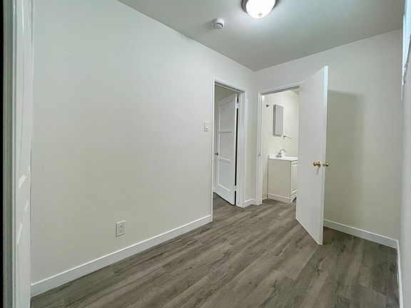 2nd image of 1317 W 107th St