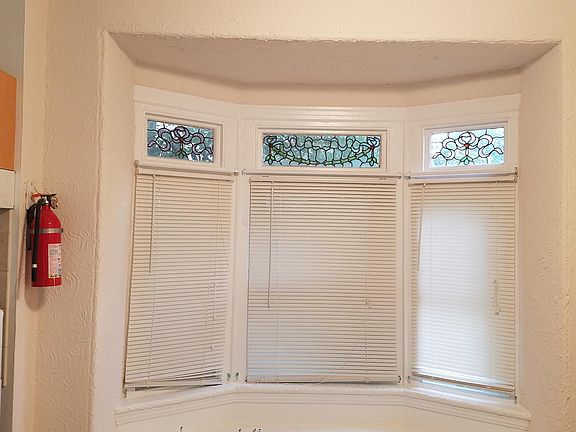 5th image of 119 E Mount Airy Ave APT 1