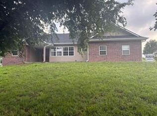 20565 Farm Road 1110, Cassville, MO 65625