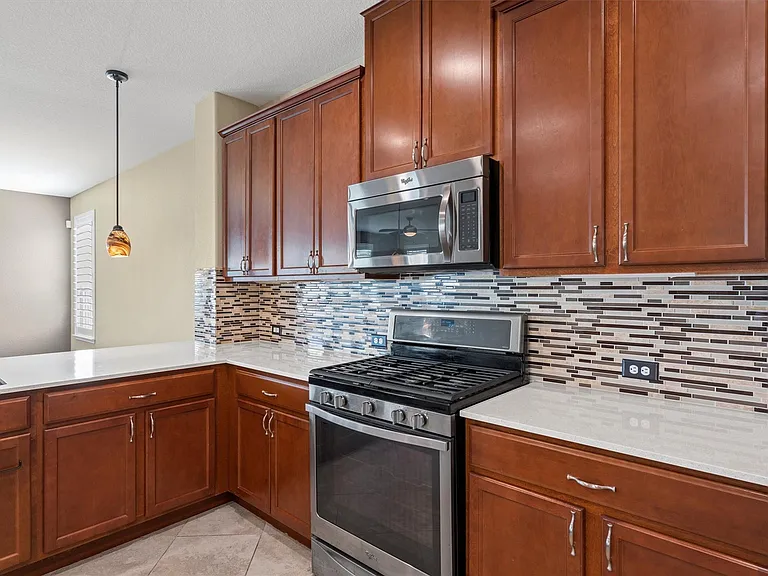 100 Speckle Park Dr — Photo 14