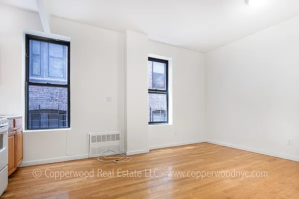 Rented by Copperwood Real Estate | media 3