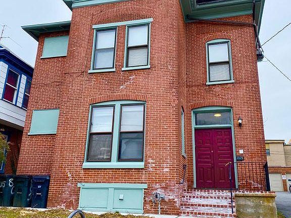 4th image of 805 N Franklin St APT 2