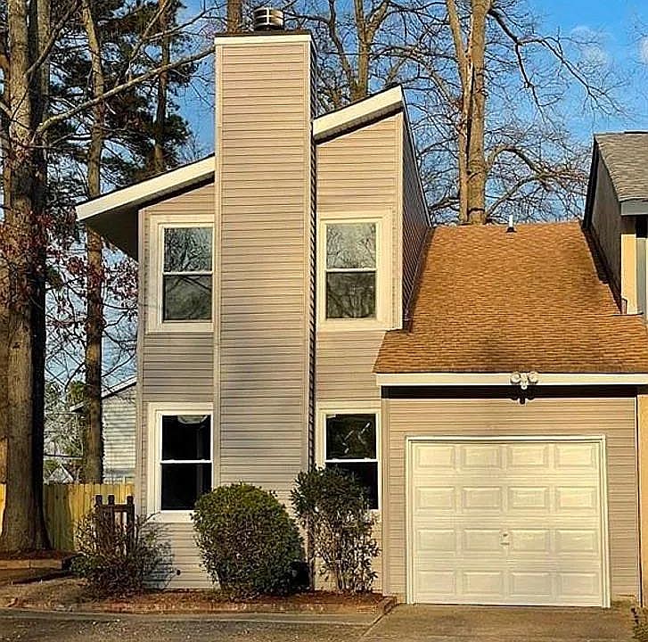 1st image of 606 Pine Bnd