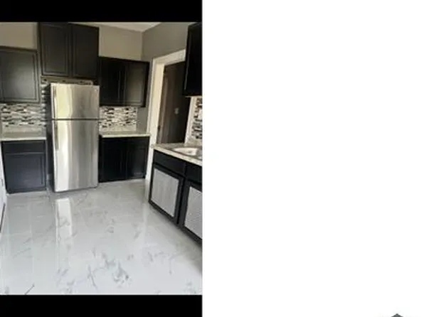 917 W 85th St #1, Chicago, IL 60620