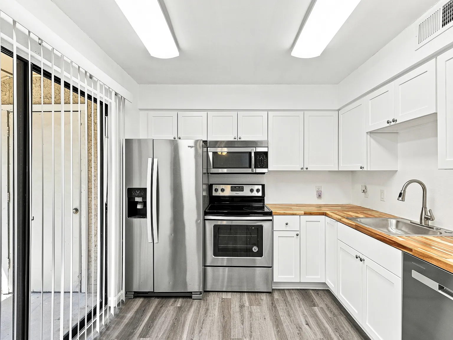 1 bed, 575 sqft, $1,295 — Photo 2