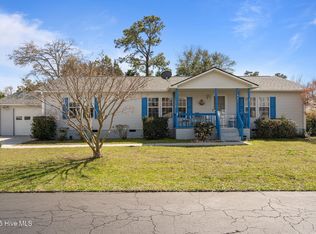421 Capeside Dr, Wilmington, NC 28412