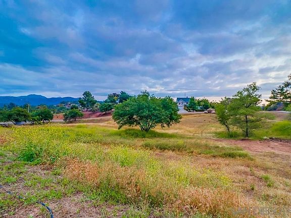 Huge lot that sits in front of the house, can be split into one or two 1-acre parcels