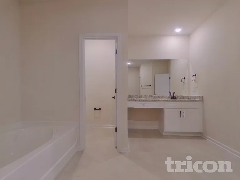 3363 Arabian Farm Ln — Photo 11