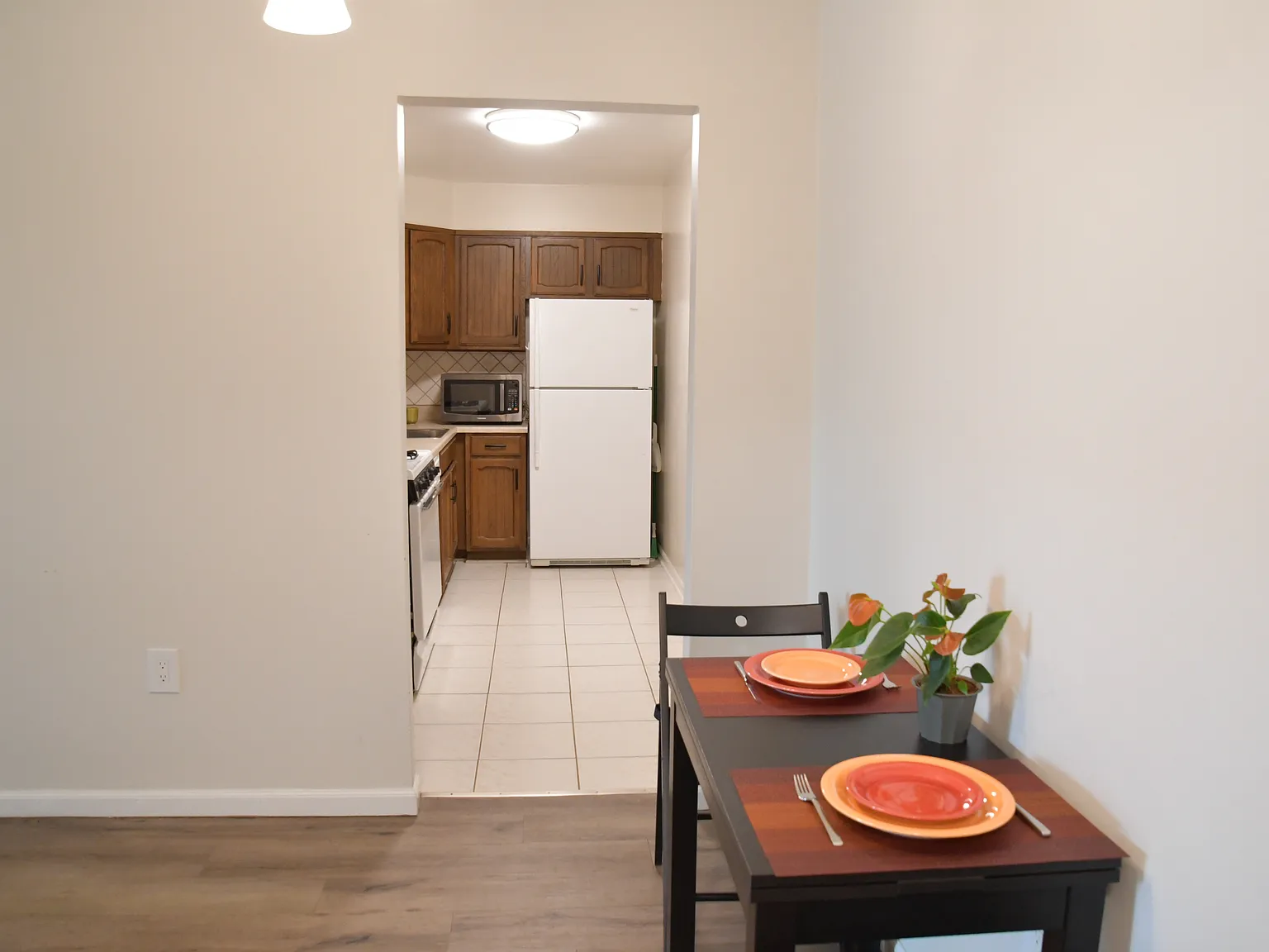 Studio, 525 sqft, $1,650 — Photo 1