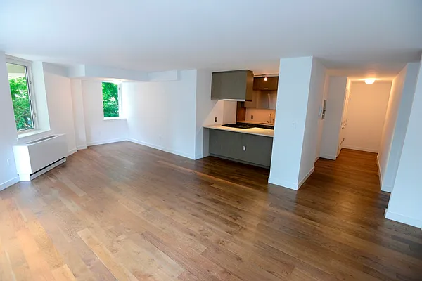 Sold by Battery Park Realty | media 21