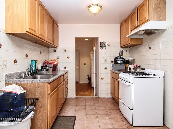 2nd image of 3147 Tibbett Ave