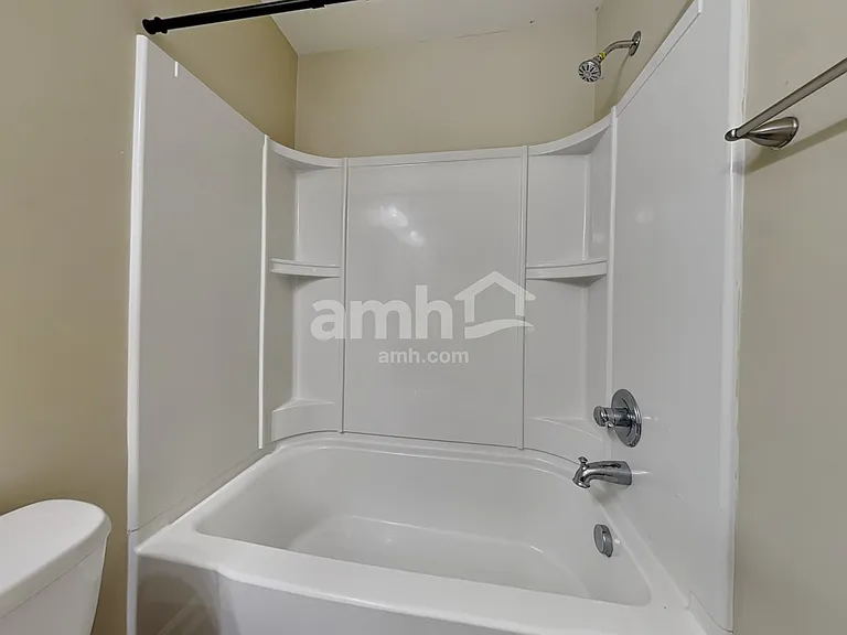 498 Stonebridge Cir — Photo 18