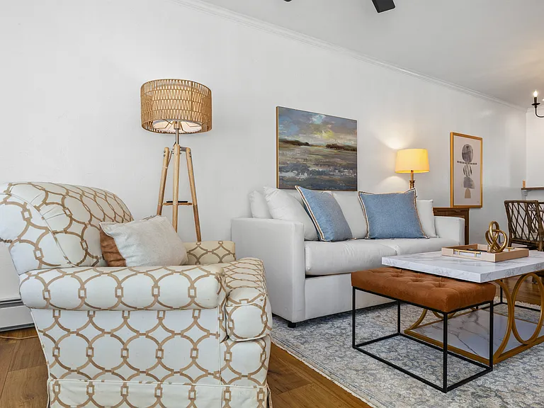 Living Area | Modern Interior