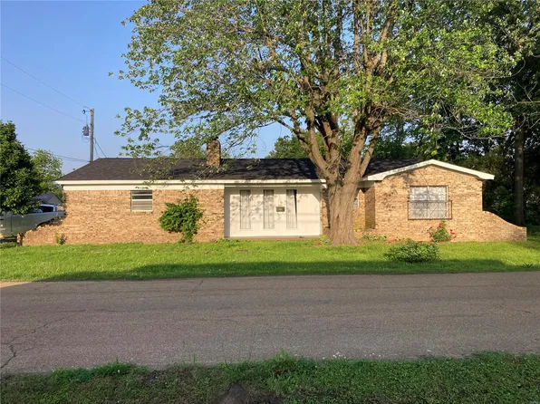2002 Fair St, Poplar Bluff, MO 63901