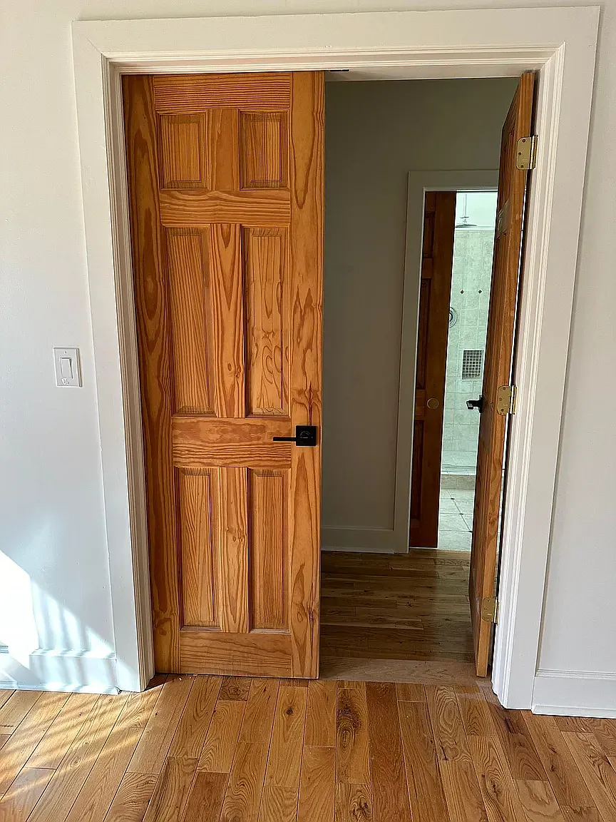 2 bed, 750 sqft, $2,300 — Photo 4