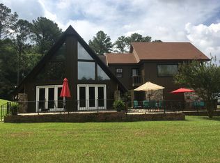 95 Shangri La Ln, Munford, AL 36268