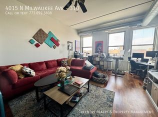 4015 N Milwaukee Ave UNIT 310, Chicago, IL 60641
