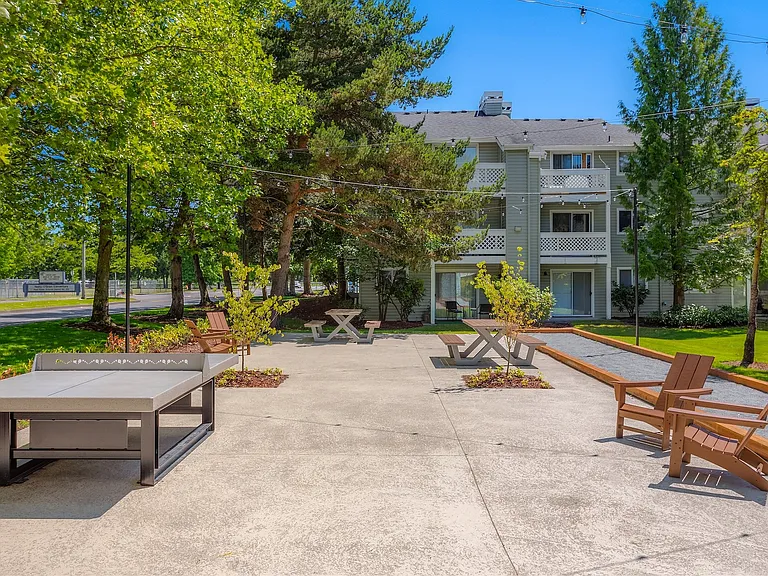Dockside Apartments — Photo 20