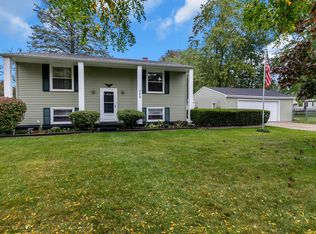 720 Donson Dr, Lansing, MI 48911