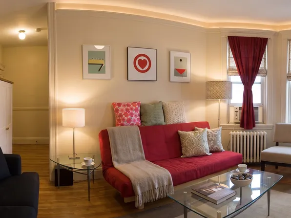 1576 Commonwealth Ave APT 8, Brighton, MA 02135