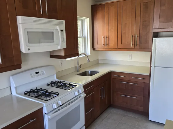 23-25 37th Street image 1 of 6