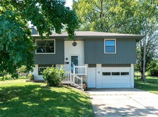 810 S Scott Ave, Belton, MO 64012