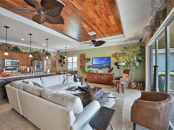 4th image of 10853 Tiberio Dr