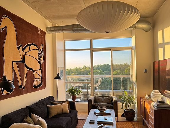 5th image of 955 Queen St W Unit Penthouse 12