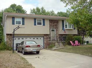 220 Bell Ct, Mt zion, IL 62549