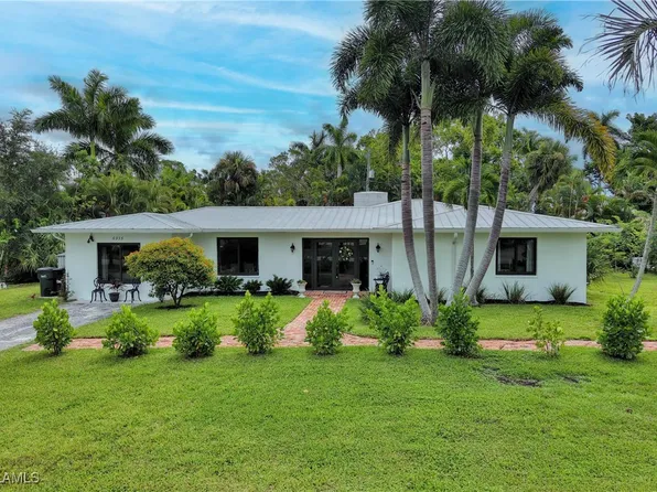 6935 Old Whiskey Creek Dr, Fort Myers, FL 33919