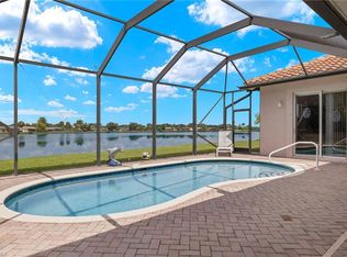 2249 Valencia Lakes Cir, Naples, FL 34120