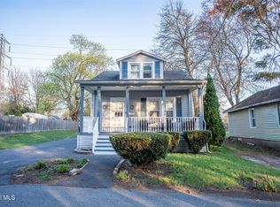 29 Undine Street, Albany, NY 12205