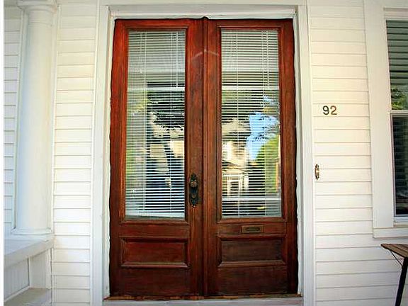 4th image of 92 Barnett St
