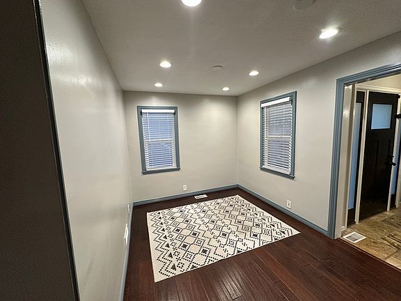 4th image of 1709 E White Ave