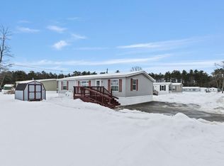 51 Maquoit Rd, Brunswick, ME 04011