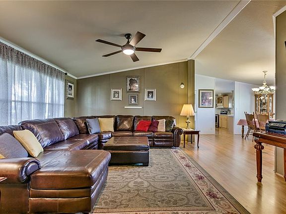 4th image of 134 Greenhill Ct