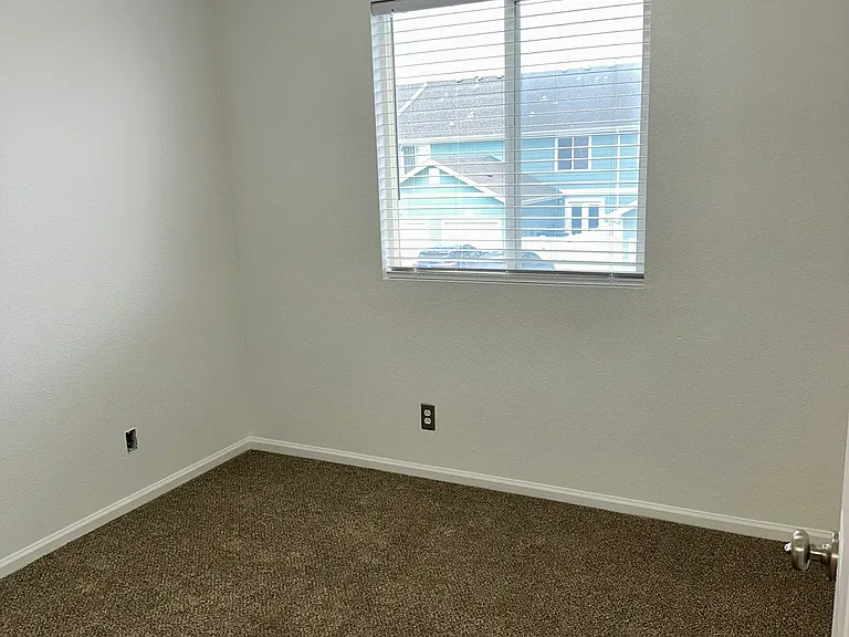 19069 E 58th Ave — Photo 24