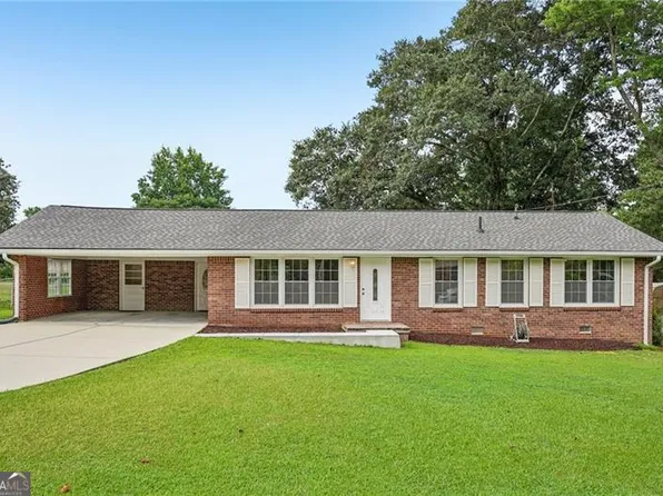 4810 White Lake Dr NW, Acworth, GA 30101