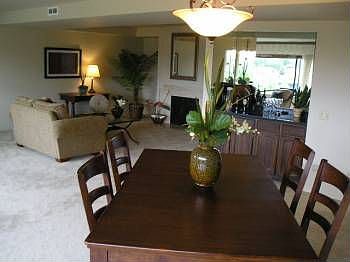 2nd image of 6564 Park Point Ln NE